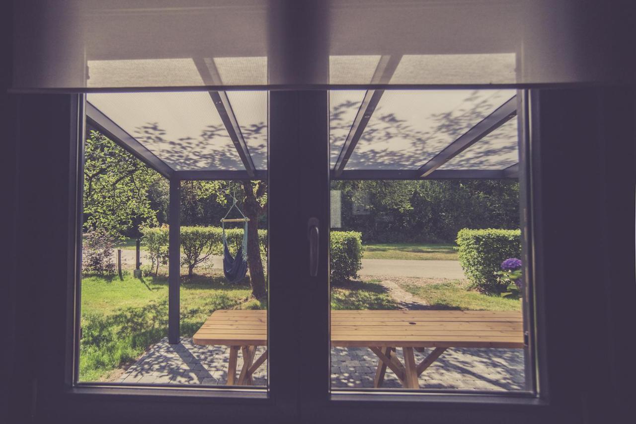 Landhuisjes Bij De Wouterbron Opglabbeek エクステリア 写真